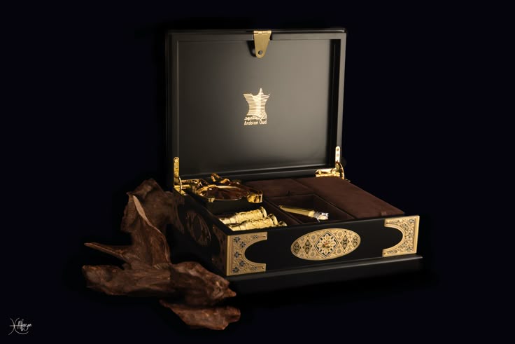 Rich Oud عطور فاخرة | Luxury Fragrances